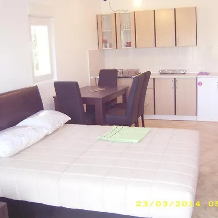 Apartmani Vukovic Tivat Exterior photo